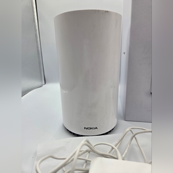 Nokia FastMile 5G Gateway 3.2 Wireless Broadband Router EUC - Picture 2 of 9